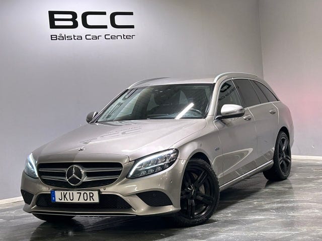 Mercedes-Benz C300 2021