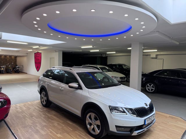 Skoda Octavia Scout 2020