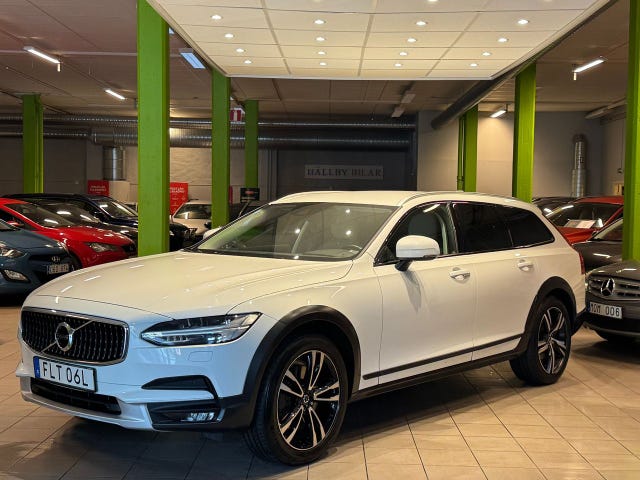 Volvo V90 Cross Country 2020