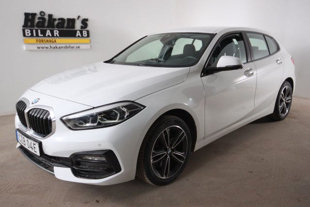 BMW 118i 2022