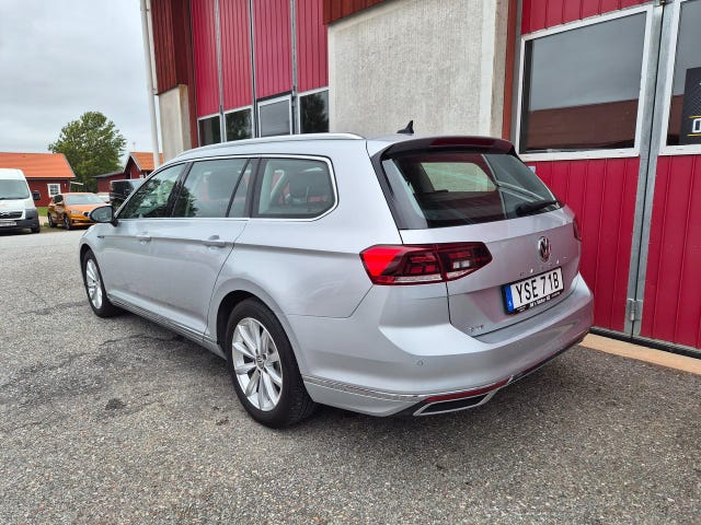 Volkswagen Passat 2020 – bild 3