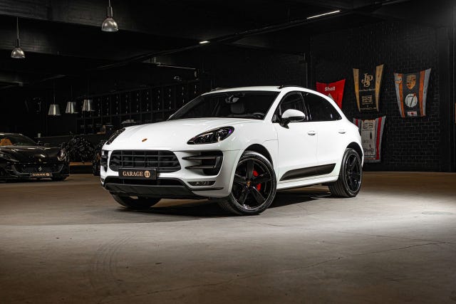 Porsche Macan Turbo 2015