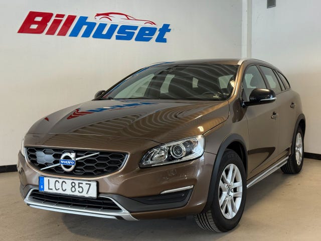 Volvo V60 Cross Country 2016