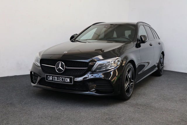 Mercedes-Benz C300 2021