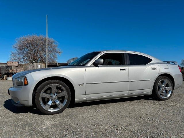 Dodge Charger 2010