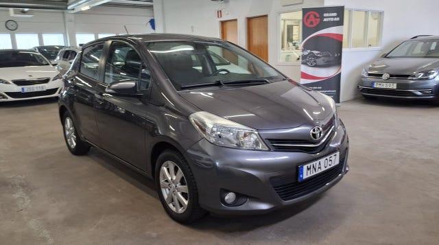 Toyota Yaris 2012