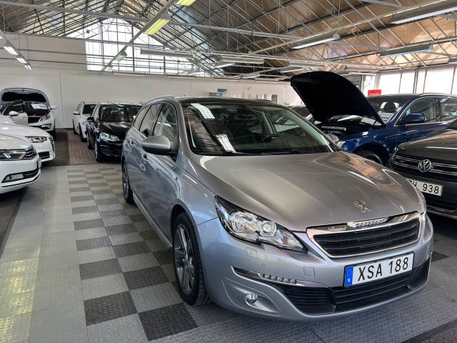 Peugeot 308 2016