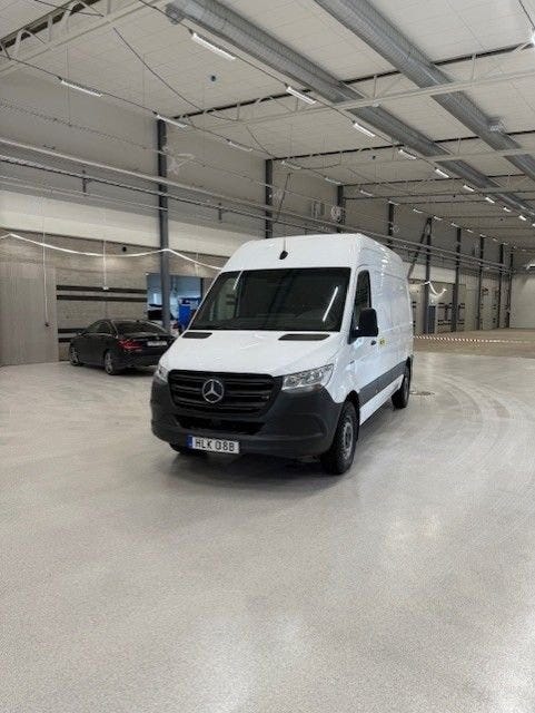 Mercedes-Benz eSprinter 312 2022