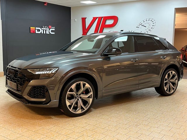 Audi RS Q8 2023