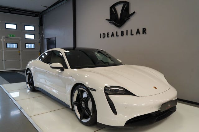 Porsche Taycan 4S 2020