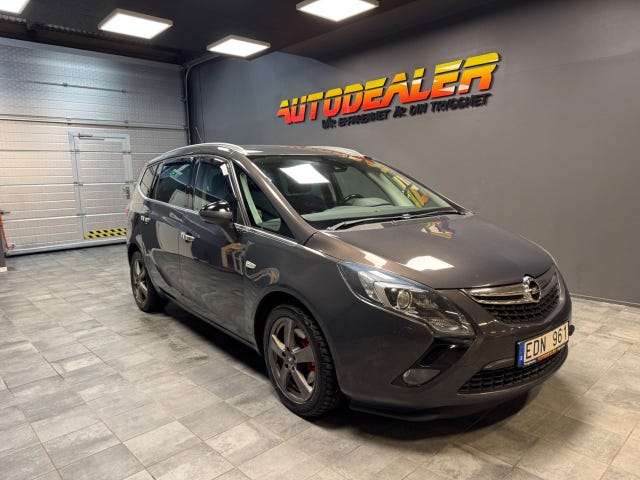 Opel Zafira Tourer 2014