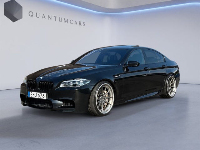 BMW M5 2012