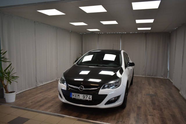 Opel Astra 2013