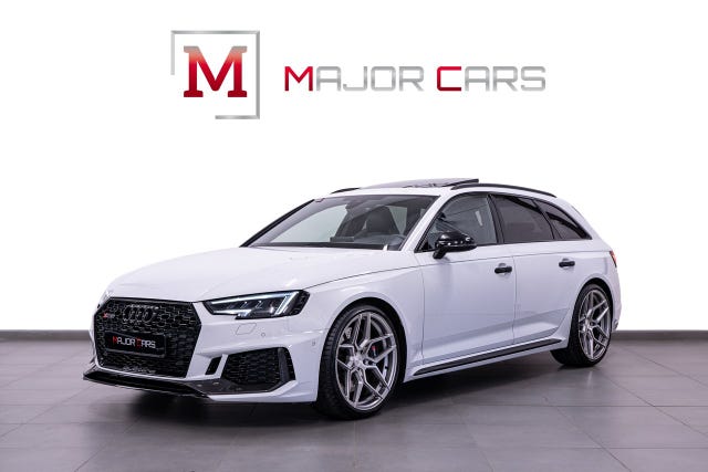 Audi RS4 2018