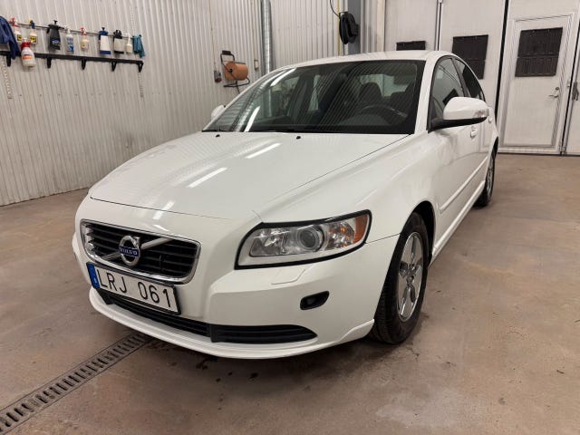 Volvo S40 2011