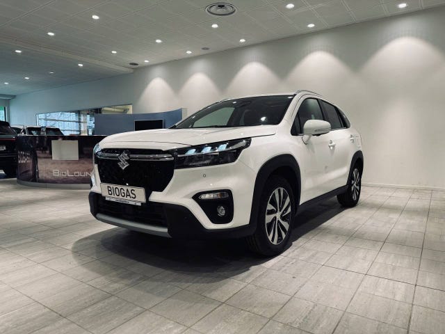 Suzuki S-Cross 2023