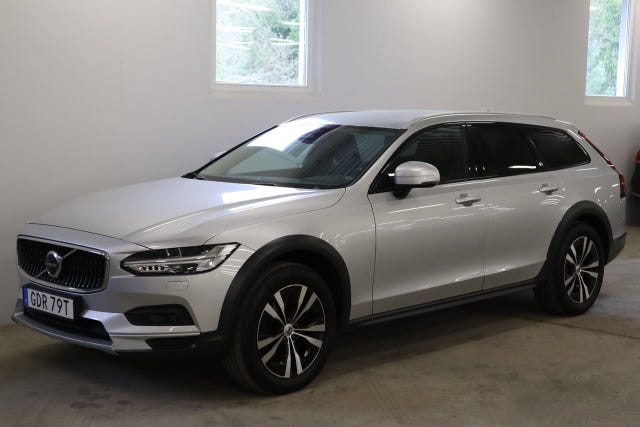 Volvo V90 Cross Country 2022