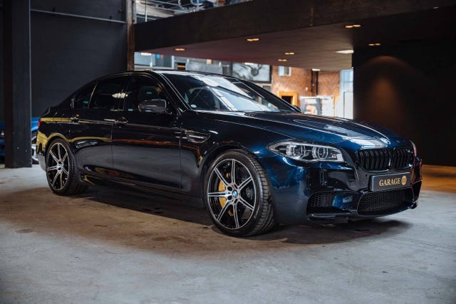 BMW M5 2016