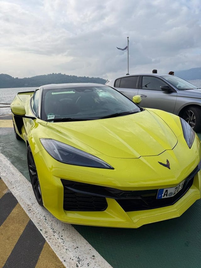 Chevrolet Corvette 2024