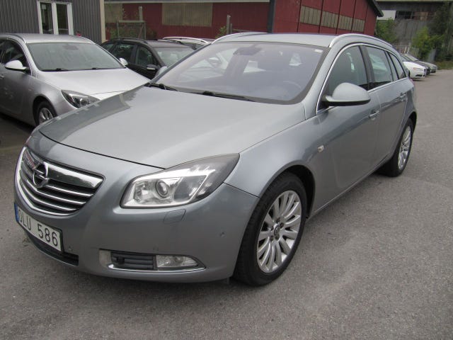 Opel Insignia 2011