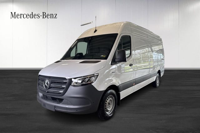 Mercedes-Benz eSprinter 420 2025