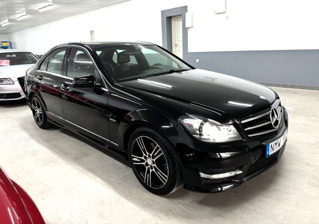 Mercedes-Benz C220 2014