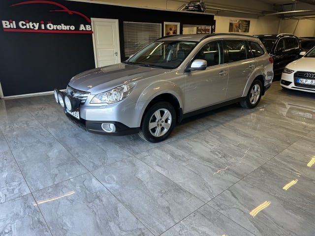 Subaru Outback 2012