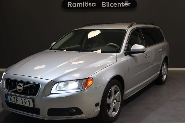 Volvo V70 2011
