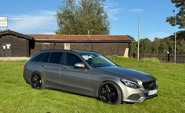 Mercedes-Benz C220 2015
