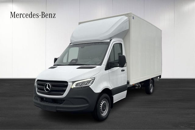Mercedes-Benz eSprinter 420 2025
