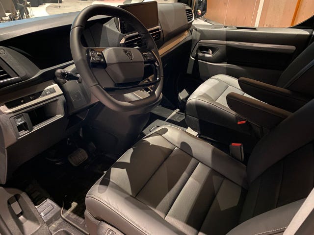 Peugeot Expert 2025