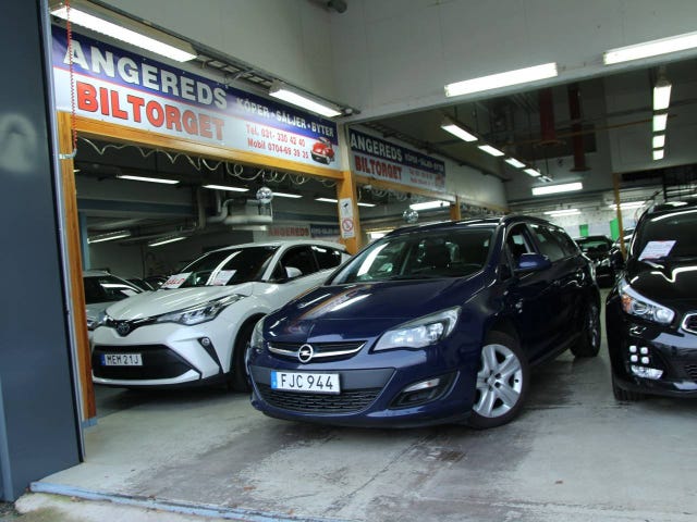 Opel Astra 2014