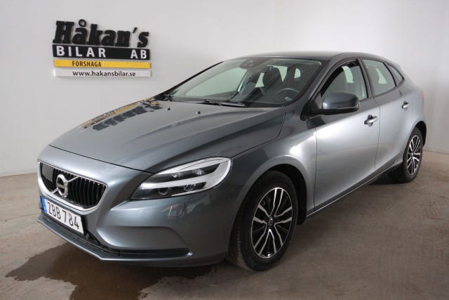 Volvo V40 2018