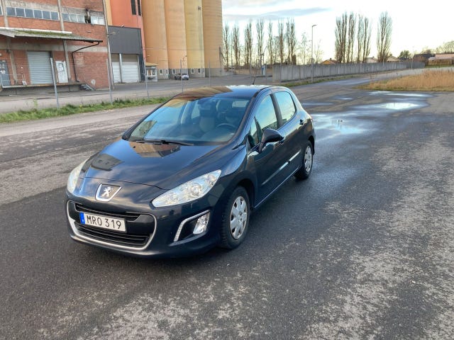 Peugeot 308 2011