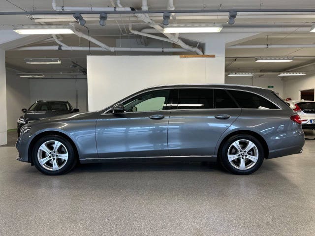 Mercedes-Benz E220 2018 – bild 2