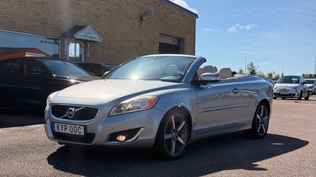 Volvo C70 2012