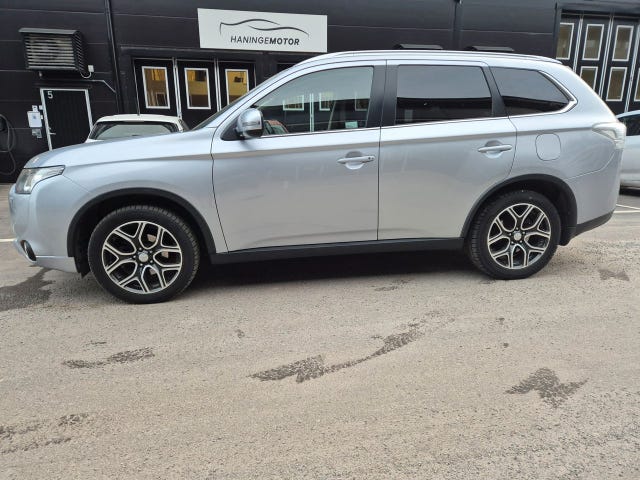 Mitsubishi Outlander 2014
