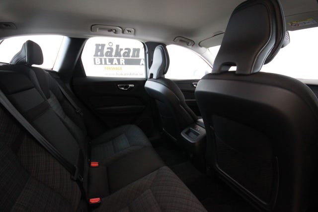 Volvo XC60 2022 – bild 4