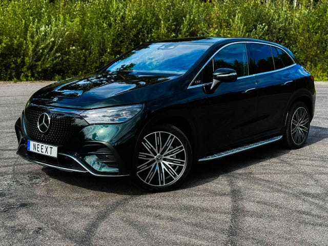 Mercedes-Benz EQE SUV 2023