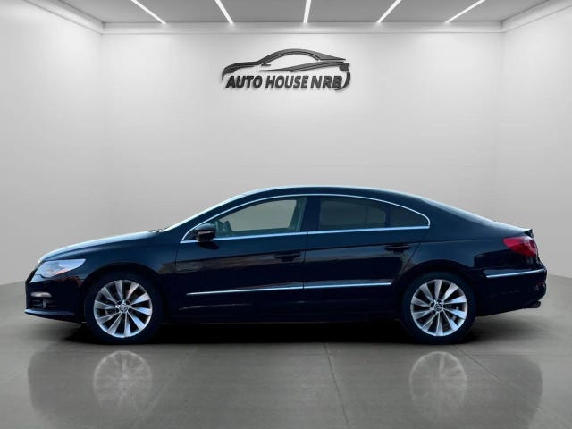 Volkswagen CC 2011