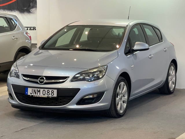 Opel Astra 2015