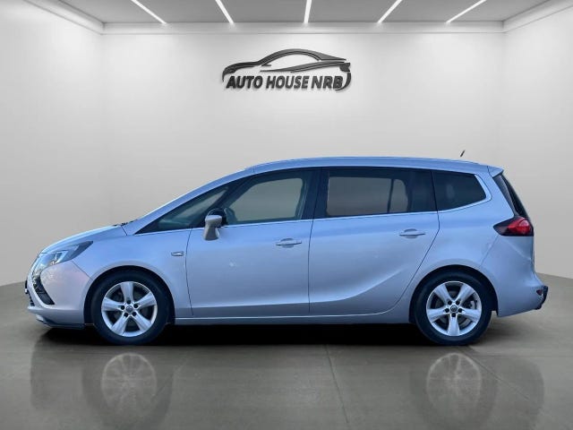 Opel Zafira 2012