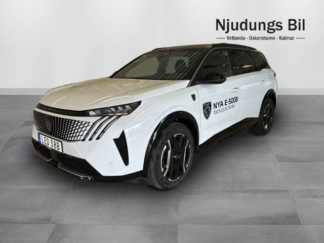 Peugeot e-5008 2025