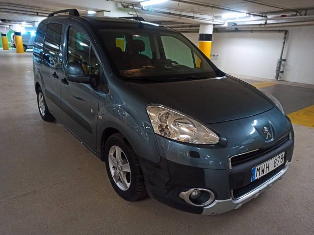 Peugeot Partner Tepee 2012