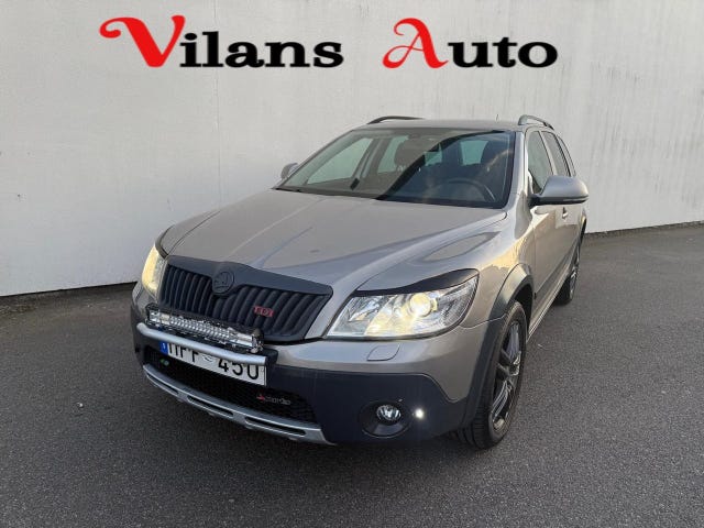 Skoda Octavia Scout 2012