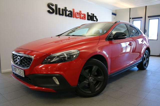 Volvo V40 Cross Country 2013
