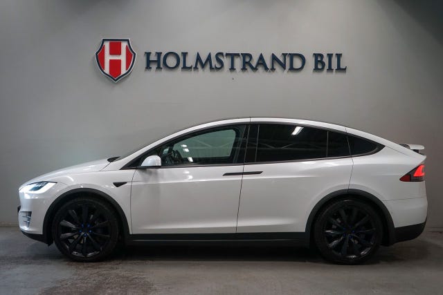 Tesla Model X 2017