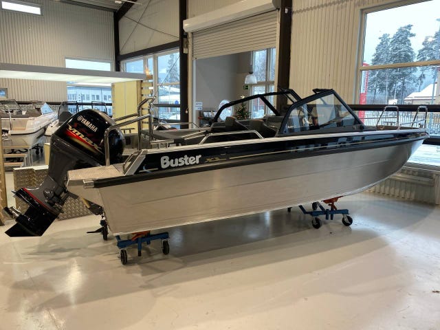 Buster XL VMAX & Yamaha F115 -25