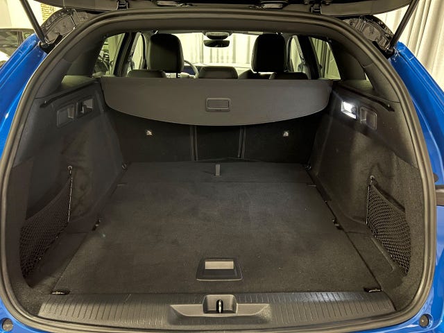Opel Astra 2024 – bild 4