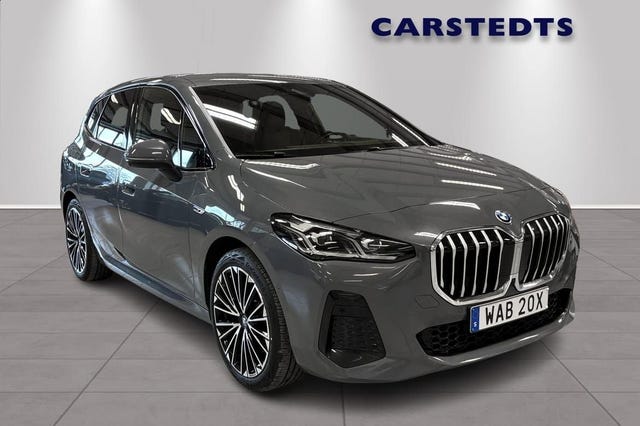 BMW 230e 2023